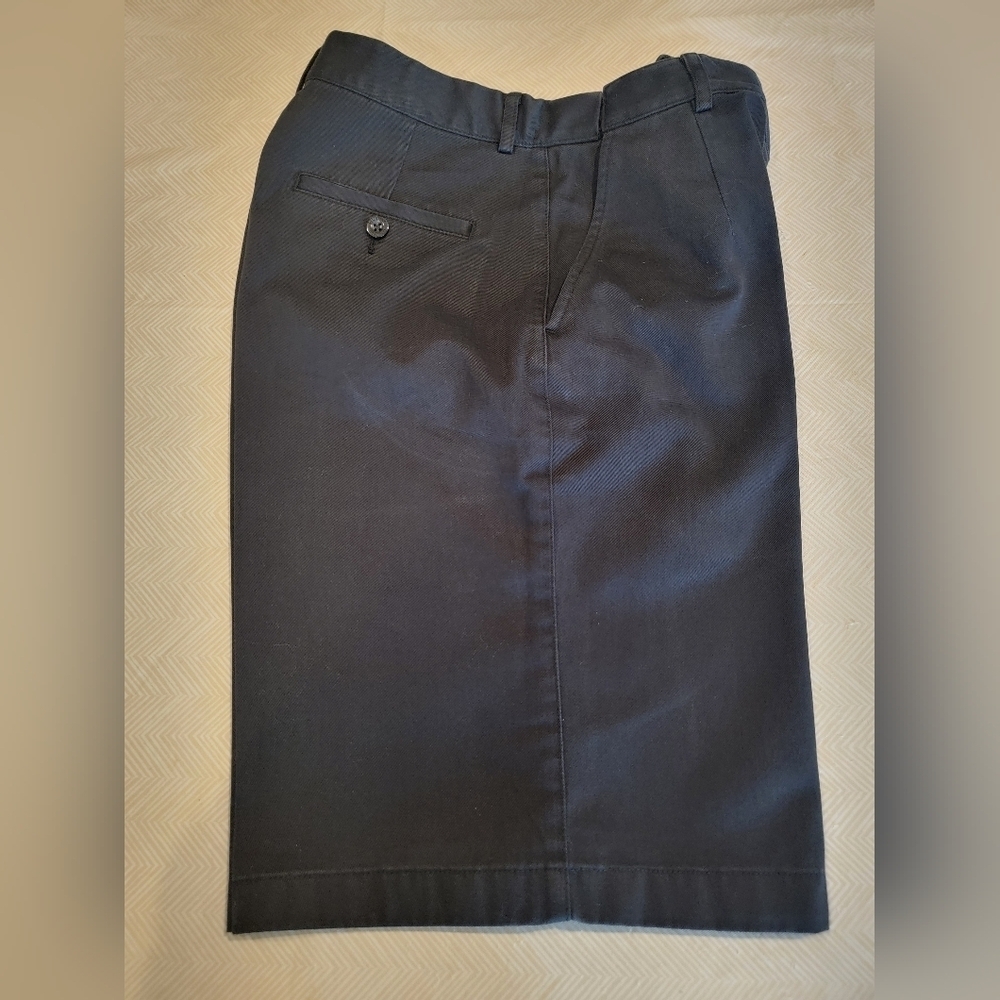 LADIES L.L.BEAN NAVY BERMUA SHORTS (sz 10 reg) Original Fit